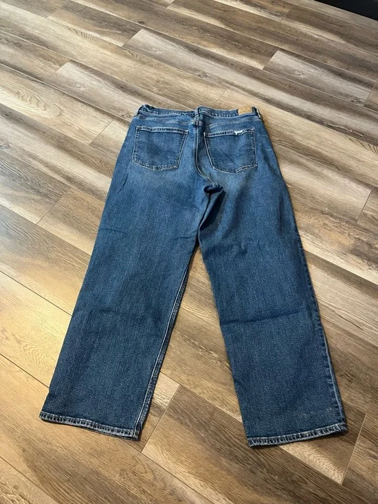 American Eagle Strigid Super High-Waisted Baggy Straight Jean - Picture 5 of 8